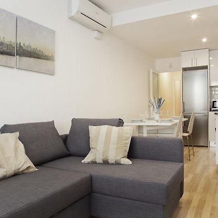 Flateli Roger 2 Apartman Barcelona Kültér fotó